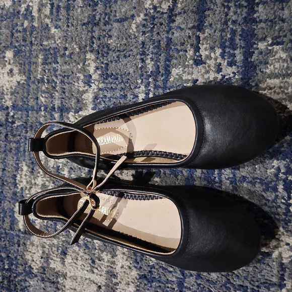 Black Mary Jane - Picture 1 of 1